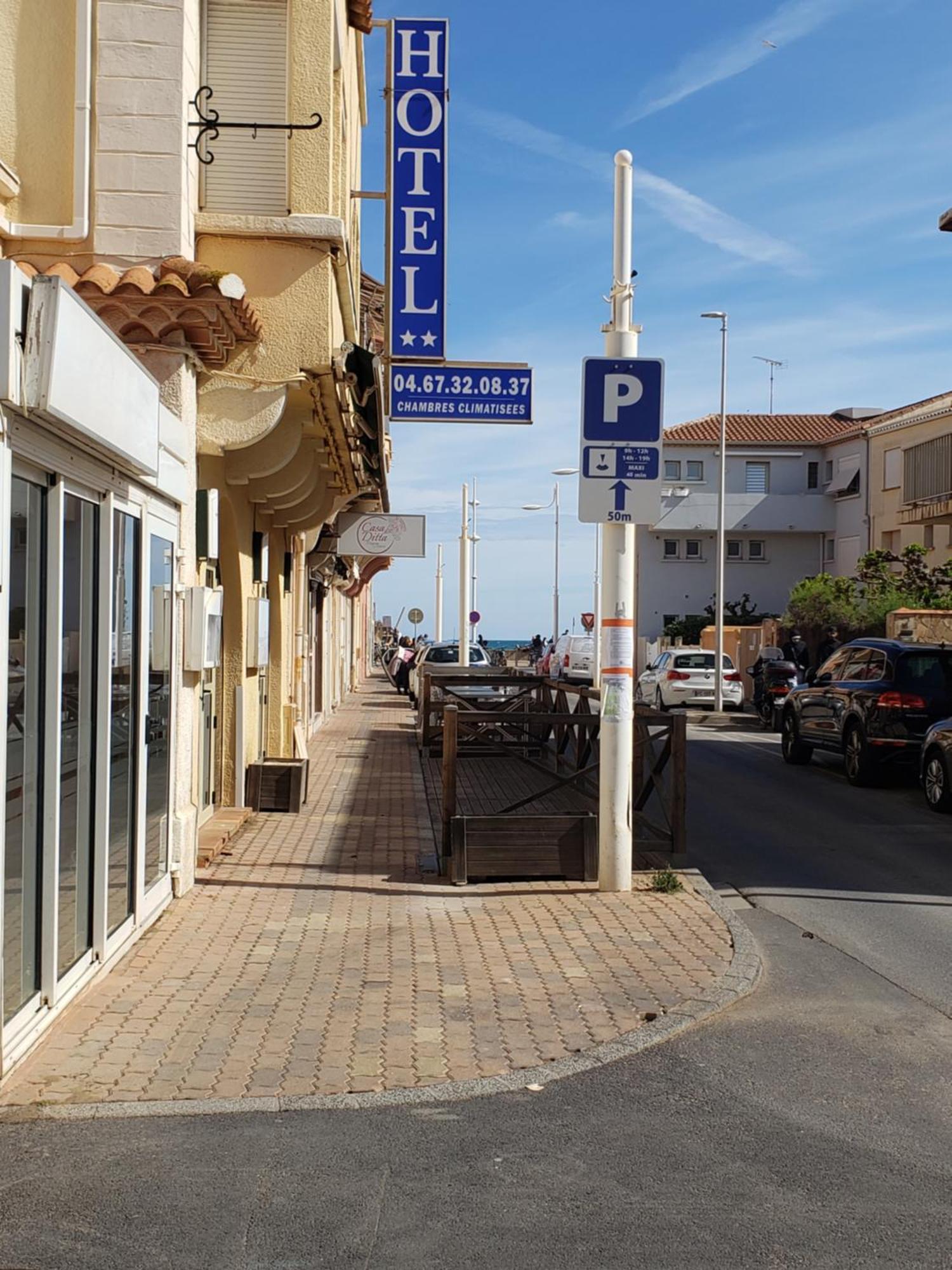 Hotel De La Plage 2 Etoiles Valras-Plage Εξωτερικό φωτογραφία