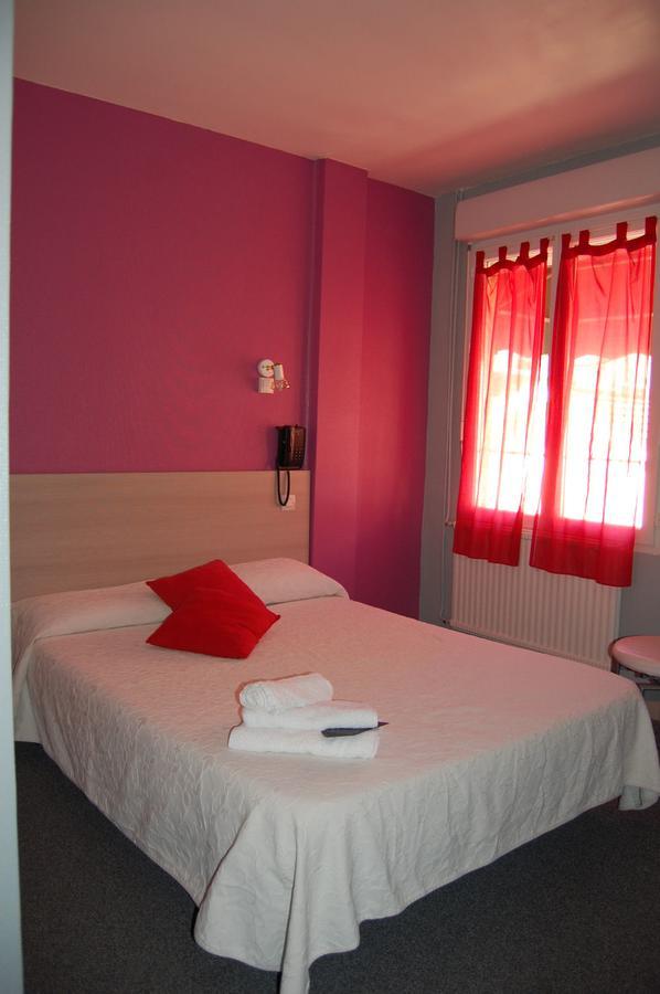 Hotel De La Plage 2 Etoiles Valras-Plage Εξωτερικό φωτογραφία